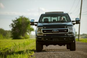 Ford F-250 Super Duty Platinum Tremor Off-Road Package Crew Cab 2019 года 